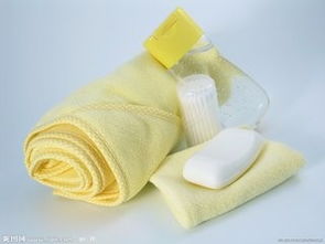 前胸后背長痘痘怎么辦？科學護膚與日常用品選購指南